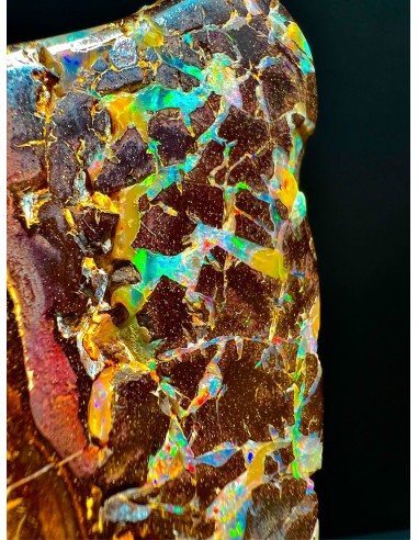 Ópalo boulder 226 g arcoíris | Exclusiveminerals