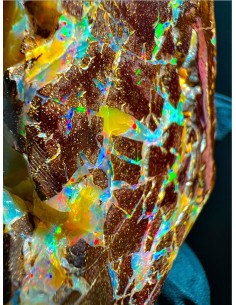 Ópalo boulder 226 g arcoíris | Exclusiveminerals 2