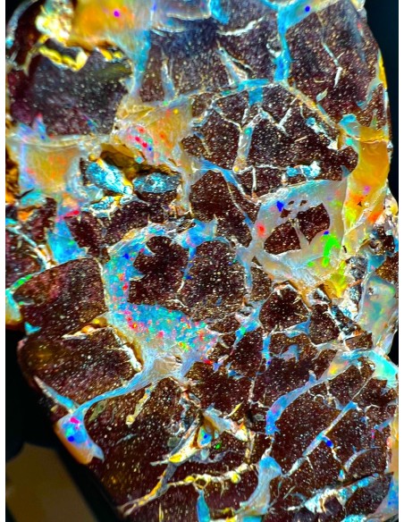 Ópalo boulder 226 g arcoíris | Exclusiveminerals