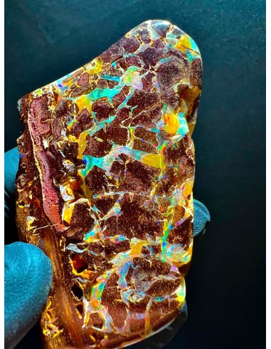 Ópalo boulder 226 g arcoíris | Exclusiveminerals